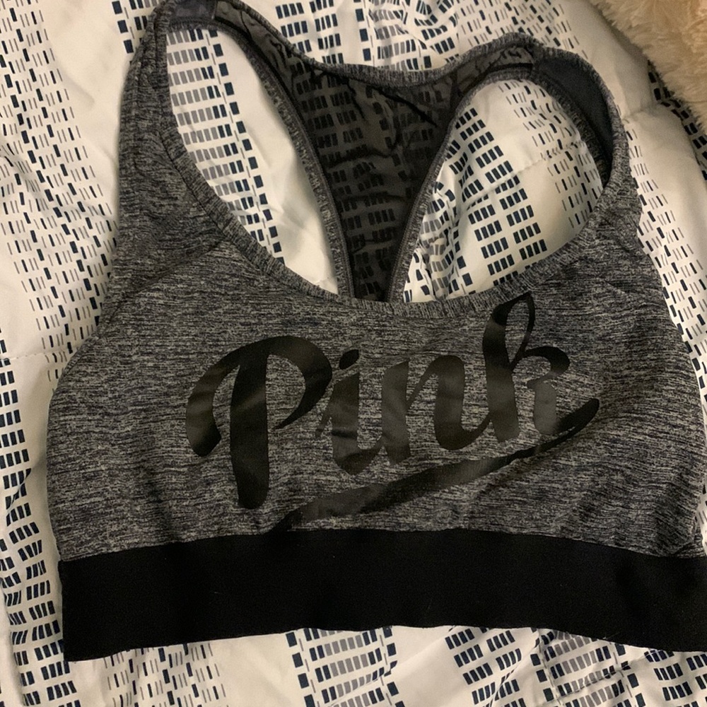 Victoria Secrets Pink sports bra